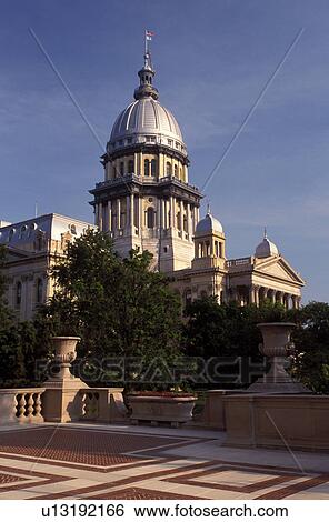 Stock Photograph -  Springfield, State Capitol, capitol, Statehouse, IL, Illinois, The Illinois State Capitol building in the capital city of Springfield, Illinois. . Fotosearch