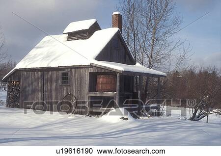 sugarhouse, maple syrup, winter, Peacham, VT, Vermont, Small snow-covered sugar shack in the winter in Peacham. View Large Photo Image Stock Image - sugarhouse, maple syrup, winter, Peacham, VT, Vermont, Small snow-covered sugar shack in the winter in Peacham.. Fotosearch