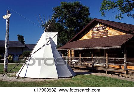teepee, Arcola, IL, Illinois, Rockome Gardens, Teepee and totem pole in front of the Trading Post at Rockome Gardens in Arcola. View Large Photo Image Stock Image - teepee, Arcola, IL, Illinois, Rockome Gardens, Teepee and totem pole in front of the Trading Post at Rockome Gardens in Arcola.. Fotosearch