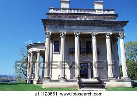 Stock Image -  Vanderbilt Mansion National Historic Site, Hyde Park, New York, Vanderbilt Mansion an Italian Renaissance-style palace in Hyde Park, New York in the spring. . Fotosearch