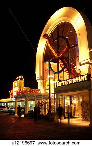 violin, country music, Branson, MO, Missouri, World's Largest Violin displayed at the Grand Country Square in Branson in the evening. View Large Photo Image Stock Photo - violin, country music, Branson, MO, Missouri, World's Largest Violin displayed at the Grand Country Square in Branson in the evening.. Fotosearch