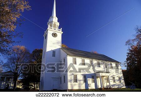 Stock Image -  white church, Connecticut, Farmington, CT, First (Congregational) Church of Christ in Farmington in the autumn.. Fotosearch