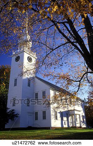Stock Image -  white church, Farmington, Connecticut, CT, First (Congregational) Church of Christ in Farmington in the autumn.. Fotosearch