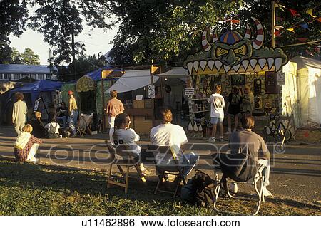 Stock Photograph -  Atlanta, GA, Georgia, Artists' Booths at the Atlanta Arts Festival in Piedmont Park in Atlanta.. Fotosearch