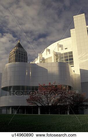 Stock Image -  Atlanta, GA, Georgia, The High Museum of Art in the fall in Atlanta.. Fotosearch