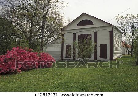 Stock Image -  barn, Natchez, MS, Mississippi, Carriage House at Melrose Estate at Natchez National Historical Park.. Fotosearch