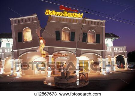 Branson, MO, Missouri, 76 Country Boulevard, The Strip, Ripley's Believe It or Not in Branson in the evening. View Large Photo Image Stock Image - Branson, MO, Missouri, 76 Country Boulevard, The Strip, Ripley's Believe It or Not in Branson in the evening.. Fotosearch