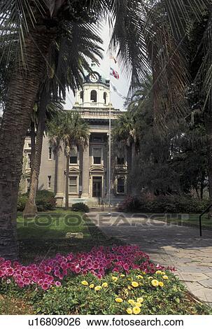Brunswick, GA, Georgia, Courthouse in downtown Brunswick in the spring. View Large Photo Image Stock Photograph - Brunswick, GA, Georgia, Courthouse in downtown Brunswick in the spring.. Fotosearch