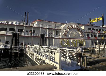 mississippi river boat casinos