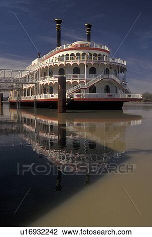 Stock Image -  casino, Mississippi, Vicksburg, riverboat, Mississippi River, MS, Harrah's Riverboat Casino on the Mississippi River in Vicksburg.. Fotosearch
