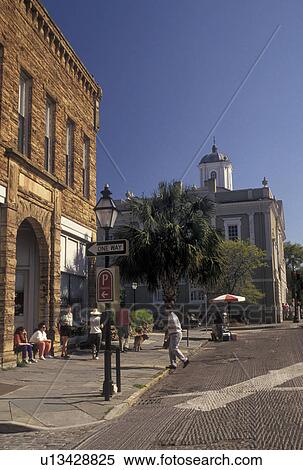 Charleston, South Carolina, SC, The Old Exchange & Provost Dungeon along East Bay Street in Charleston in the spring. View Large Photo Image Stock Photography - Charleston, South Carolina, SC, The Old Exchange & Provost Dungeon along East Bay Street in Charleston in the spring.. Fotosearch
