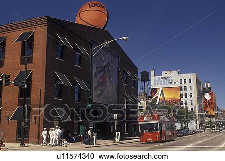 Chicago, IL, Illinois, Sightseeing tour bus outside Michael Jordan's Restaurant in downtown Chicago. View Large Photo Image Stock Image - Chicago, IL, Illinois, Sightseeing tour bus outside Michael Jordan's Restaurant in downtown Chicago.. Fotosearch