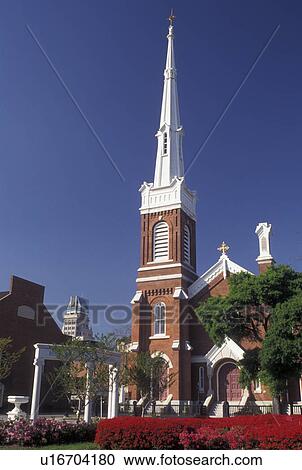 Stock Image -  church, Augusta, GA, Georgia, First Christian Church in Augusta in the spring.. Fotosearch