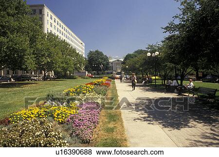 Cincinnati, OH, Ohio, Lytle Park in downtown Cincinnati. View Large Photo Image Stock Photo - Cincinnati, OH, Ohio, Lytle Park in downtown Cincinnati.. Fotosearch