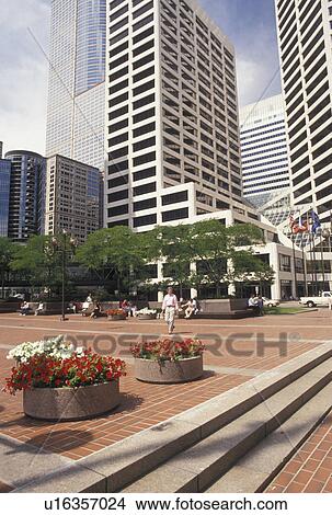 city park, Minneapolis, MN, Minnesota, Twin Cities, City plaza surrounded by tall buildings in downtown Minneapolis. View Large Photo Image Picture - city park, Minneapolis, MN, Minnesota, Twin Cities, City plaza surrounded by tall buildings in downtown Minneapolis.. Fotosearch