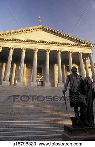 Stock Image -  Columbia, State House, SC, South Carolina, The South Carolina State House in the capital city of Columbia.. Fotosearch