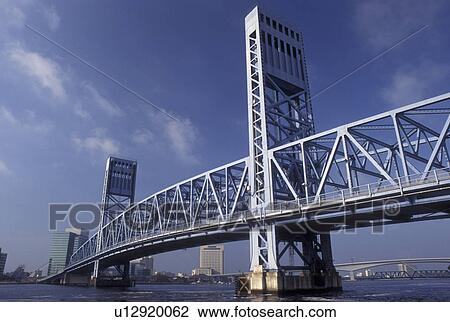 drawbridge, Jacksonville, FL, Florida, Main Street Bridge crosses the St. Johns River. View Large Photo Image Stock Image - drawbridge, Jacksonville, FL, Florida, Main Street Bridge crosses the St. Johns River.. Fotosearch
