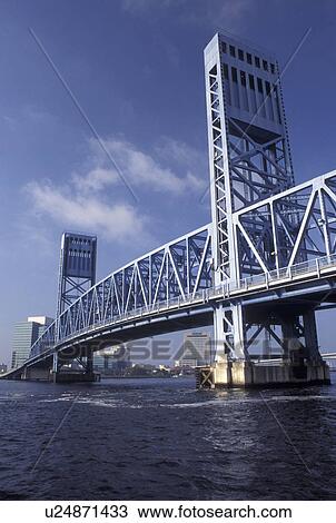 drawbridge, Jacksonville, FL, Florida, Main Street Bridge crosses the St. Johns River. View Large Photo Image Stock Image - drawbridge, Jacksonville, FL, Florida, Main Street Bridge crosses the St. Johns River.. Fotosearch