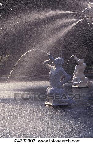fountain, Savannah, GA, Georgia, Fountain, resembling the one in Place de la Concorde in Paris is the centerpiece in Forsyth Park in Savannah. View Large Photo Image Stock Photo - fountain, Savannah, GA, Georgia, Fountain, resembling the one in Place de la Concorde in Paris is the centerpiece in Forsyth Park in Savannah. . Fotosearch