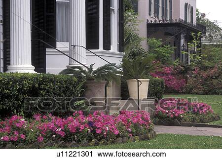 Stock Image -  Garden District, mansion, New Orleans, LA, Louisiana, Historic homes in the Garden District in New Orleans. . Fotosearch