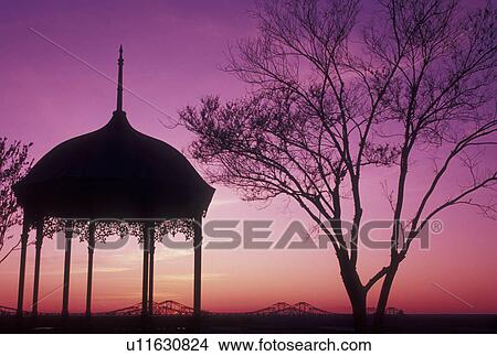 gazebo, tree, silhouette, Natchez, MS, Mississippi, Silhouette of gazebo and tree at sunset in Natchez. View Large Photo Image Picture - gazebo, tree, silhouette, Natchez, MS, Mississippi, Silhouette of gazebo and tree at sunset in Natchez. . Fotosearch