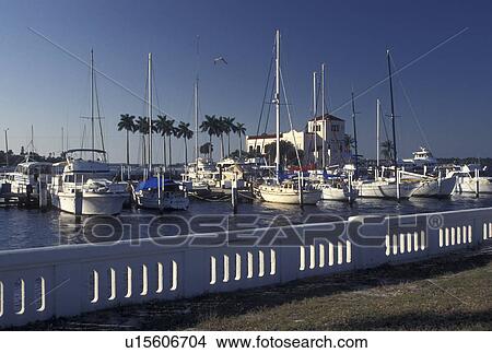 Gulf of Mexico, marina, Bradenton, FL, Florida, City Yacht Basin on Palma Sola Bay in Bradenton. View Large Photo Image Picture - Gulf of Mexico, marina, Bradenton, FL, Florida, City Yacht Basin on Palma Sola Bay in Bradenton.. Fotosearch