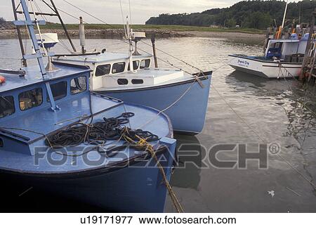 high tide, fishing boats, Bay of Fundy, New Brunswick, NB, Canada, Fishing boats docked at high tide in the harbor of the village of Alma on the Bay of Fundy in New Brunswick. View Large Photo Image Stock Photo - high tide, fishing boats, Bay of Fundy, New Brunswick, NB, Canada, Fishing boats docked at high tide in the harbor of the village of Alma on the Bay of Fundy in New Brunswick.. Fotosearch