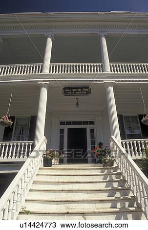 Historic Bed and Breakfast, South Carolina, Beaufort, SC, Bay Street Inn Bed & Breakfast in the Historic District in the town of Beaufort in the spring. View Large Photo Image Stock Image - Historic Bed and Breakfast, South Carolina, Beaufort, SC, Bay Street Inn Bed & Breakfast in the Historic District in the town of Beaufort in the spring.. Fotosearch