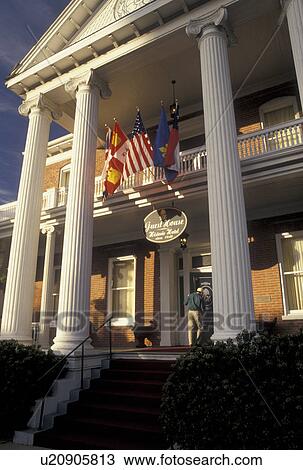 hotel, B&B, Natchez, MS, Mississippi, The Guest House Historic Inn in the town of Natchez. View Large Photo Image Stock Image - hotel, B&B, Natchez, MS, Mississippi, The Guest House Historic Inn in the town of Natchez.. Fotosearch
