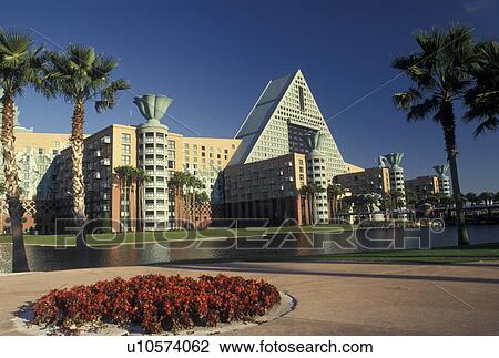 Stock Image -  hotel, FL, Disney World, resort, Orlando, Lake Buena Vista, Florida, The Dolphin Hotel at Walt Disney World in Lake Buena Vista.. Fotosearch