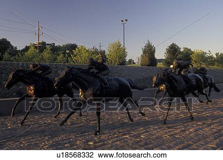 Lexington, KY, Kentucky, horses, Thoroughbred Park, Horse racing statue outside Thoroughbred Park in Lexington. View Large Photo Image Stock Image -  Lexington, KY, Kentucky, horses, Thoroughbred Park, Horse racing statue outside Thoroughbred Park in Lexington.. Fotosearch