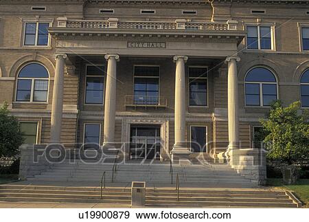 Stock Photo -  Little Rock, AR, Arkansas, City Hall in downtown Little Rock.. Fotosearch