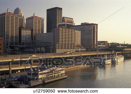 Stock Image -  Louisville, KY, skyline, Kentucky, Ohio River, Skyline of downtown Louisville along the Ohio River. . Fotosearch