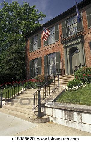 mansion, Frankfort, KY, Kentucky, Old Governor's Mansion a federal-style building in Frankfort in the spring. View Large Photo Image Stock Image - mansion, Frankfort, KY, Kentucky, Old Governor's Mansion a federal-style building in Frankfort in the spring.. Fotosearch