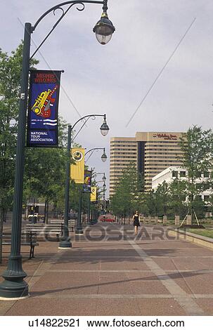 Memphis, TN, Tennessee, Main Street in downtown Memphis. View Large Photo Image Stock Image - Memphis, TN, Tennessee, Main Street in downtown Memphis.. Fotosearch