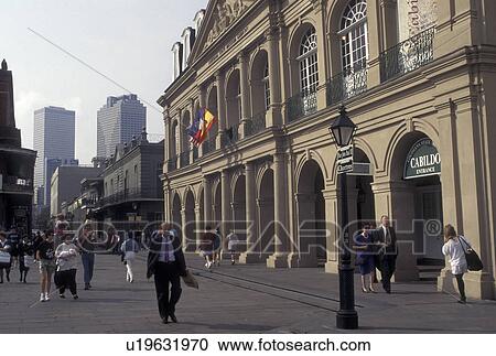 Stock Image -  New Orleans, LA, French Quarter, Louisiana, Tourists outside the Cabildo on Chartres Street at Jackson Square in the French Quarter in New Orleans. . Fotosearch