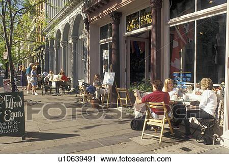 outdoor cafT, Charleston, South Carolina, SC, Outdoor cafTs along Meeting Street in downtown Charleston in the spring. View Large Photo Image Stock Image - outdoor cafT, Charleston, South Carolina, SC, Outdoor cafTs along Meeting Street in downtown Charleston in the spring.. Fotosearch
