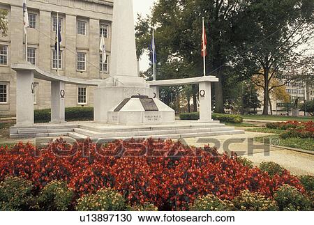 Stock Image -  Raleigh, NC, State Capitol, State House, North Carolina, War Memorial outside the North Carolina State Capitol in Raleigh.. Fotosearch
