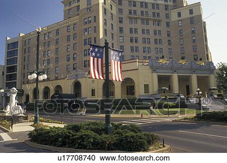 Stock Image -  resort, Hot Springs, spa, AR, Arkansas, The Arlington Resort Hotel & Spa in Hot Springs.. Fotosearch
