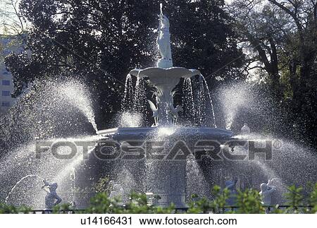 Savannah, GA, fountain, Georgia, Fountain, resembling the one in Place de la Concorde in Paris is the centerpiece in Forsyth Park in Savannah. View Large Photo Image Stock Image - Savannah, GA, fountain, Georgia, Fountain, resembling the one in Place de la Concorde in Paris is the centerpiece in Forsyth Park in Savannah. . Fotosearch