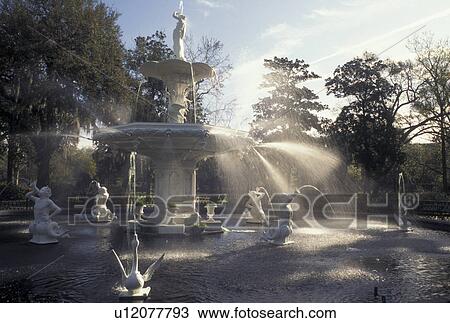 Savannah, GA, Georgia, Fountain, resembling the one in Place de la Concorde in Paris is the centerpiece in Forsyth Park in Savannah. View Large Photo Image Stock Image - Savannah, GA, Georgia, Fountain, resembling the one in Place de la Concorde in Paris is the centerpiece in Forsyth Park in Savannah. . Fotosearch