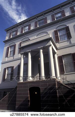 Savannah, GA, Georgia, The Juliette Gordon Low House, birthplace of the founder of the Girl Scouts of the USA, in Savannah. View Large Photo Image Picture - Savannah, GA, Georgia, The Juliette Gordon Low House, birthplace of the founder of the Girl Scouts of the USA, in Savannah. . Fotosearch