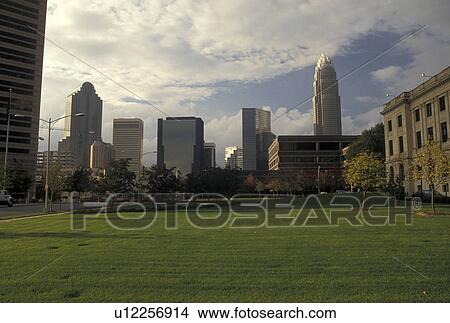 Picture -  skyline, Charlotte, NC, North Carolina, Skyline of downtown Charlotte.. Fotosearch