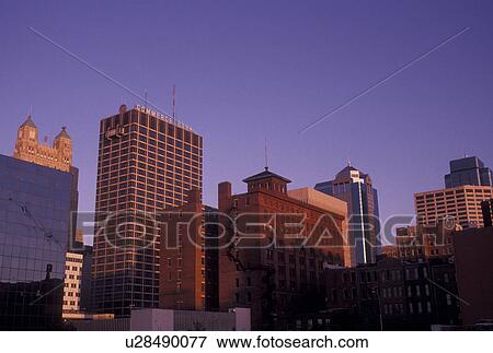 skyline, Kansas City, MO, Missouri, Skyline of downtown Kansas City at sunset. View Large Photo Image Stock Photo - skyline, Kansas City, MO, Missouri, Skyline of downtown Kansas City at sunset.. Fotosearch