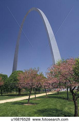 Stock Photo -  St. Louis, MO, Missouri, The Gateway Arch, Jefferson National Expansion Memorial, in Saint Louis in the spring. Gateway to the West.. Fotosearch