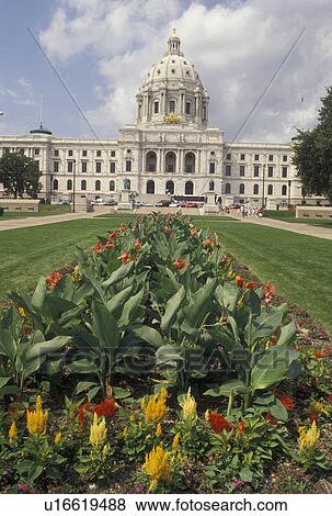 St. Paul, MN, State Capitol, State House, Minnesota, Twin Cities, Minnesota State Capitol building in the capital city of Saint Paul. View Large Photo Image Stock Photo -  St. Paul, MN, State Capitol, State House, Minnesota, Twin Cities, Minnesota State Capitol building in the capital city of Saint Paul.. Fotosearch