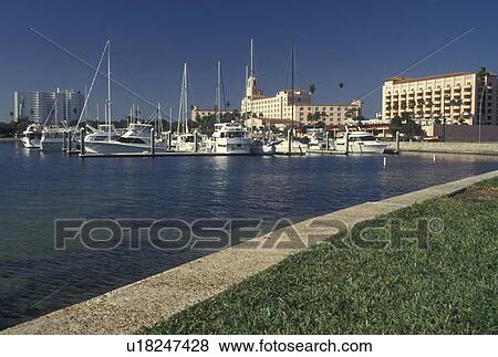 St. Petersburg, FL, Tampa Bay, Florida, The Stouffer Vinoy Resort at North Yacht Basin on Tampa Bay in Saint Petersburg. View Large Photo Image Stock Photo - St. Petersburg, FL, Tampa Bay, Florida, The Stouffer Vinoy Resort at North Yacht Basin on Tampa Bay in Saint Petersburg.. Fotosearch
