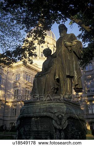 State Capitol, Atlanta, GA, Georgia, Statue outside the Georgia State Capitol in the capital city of Atlanta. View Large Photo Image Stock Photo - State Capitol, Atlanta, GA, Georgia, Statue outside the Georgia State Capitol in the capital city of Atlanta.. Fotosearch