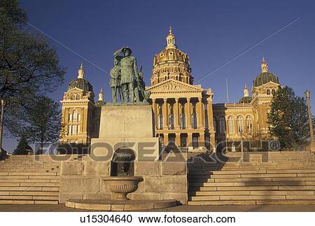 State Capitol, Des Moines, IA, Iowa, State House, Iowa State Capitol in the capital city of Des Moines. View Large Photo Image Stock Image - State Capitol, Des Moines, IA, Iowa, State House, Iowa State Capitol in the capital city of Des Moines.. Fotosearch