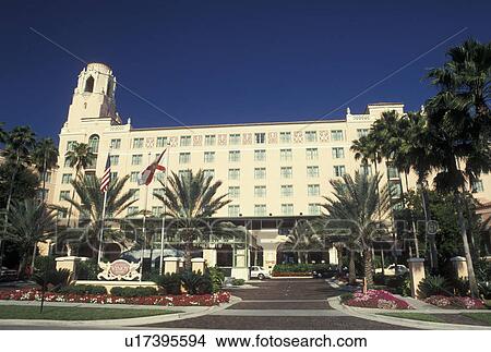 Tampa Bay, FL, resort, St. Petersburg, Florida, The Stouffer Vinoy Resort at North Yacht Basin on Tampa Bay in Saint Petersburg. View Large Photo Image Picture - Tampa Bay, FL, resort, St. Petersburg, Florida, The Stouffer Vinoy Resort at North Yacht Basin on Tampa Bay in Saint Petersburg.. Fotosearch